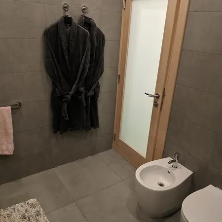 Gaia Modern Cosy Qawra Bugibba סיינט פול ביי